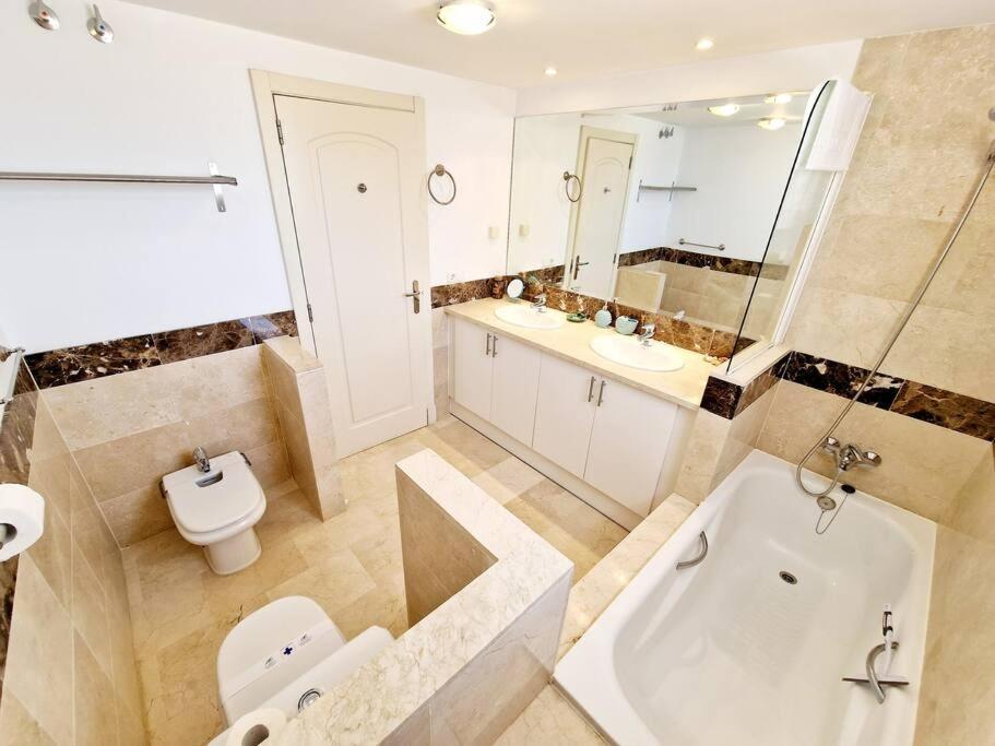 Las Palmeras Seaviews Mijas Zewnętrze zdjęcie